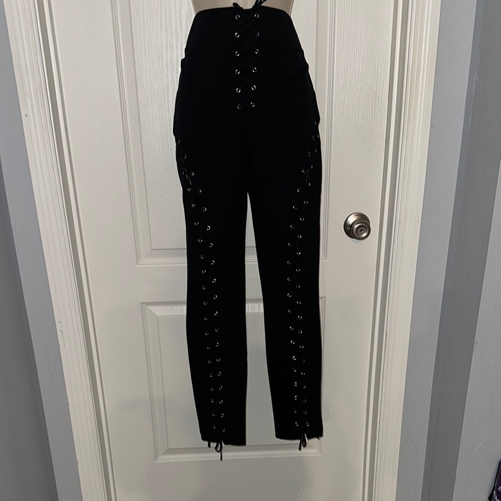 XL front Black Lace-Up Women's Pants